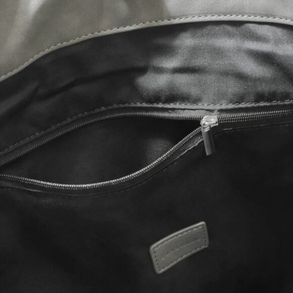 8 Other Reasons Betsy Slouch Tote in Stone Suedette With Dust Bag NWT - Picture 3 of 5